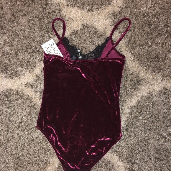NWT buckle velvet bodysuit - Picture 2 of 5